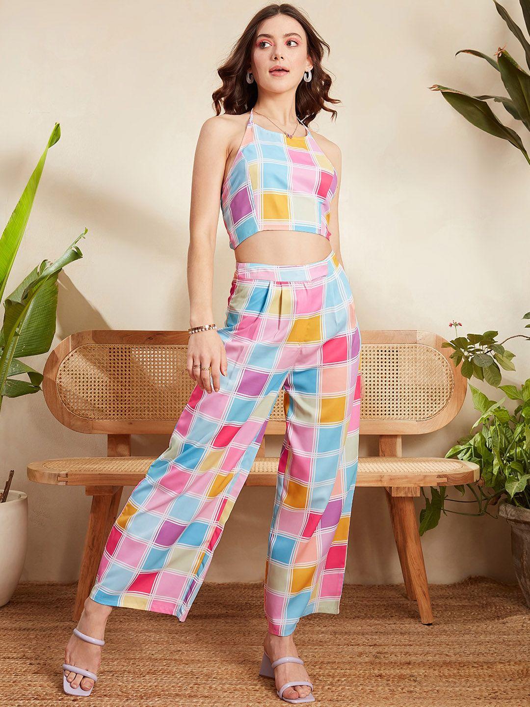 Berrylush Colourblocked Halter Neck Cropped Top WIth WIde Leg Trousers Co-Ords