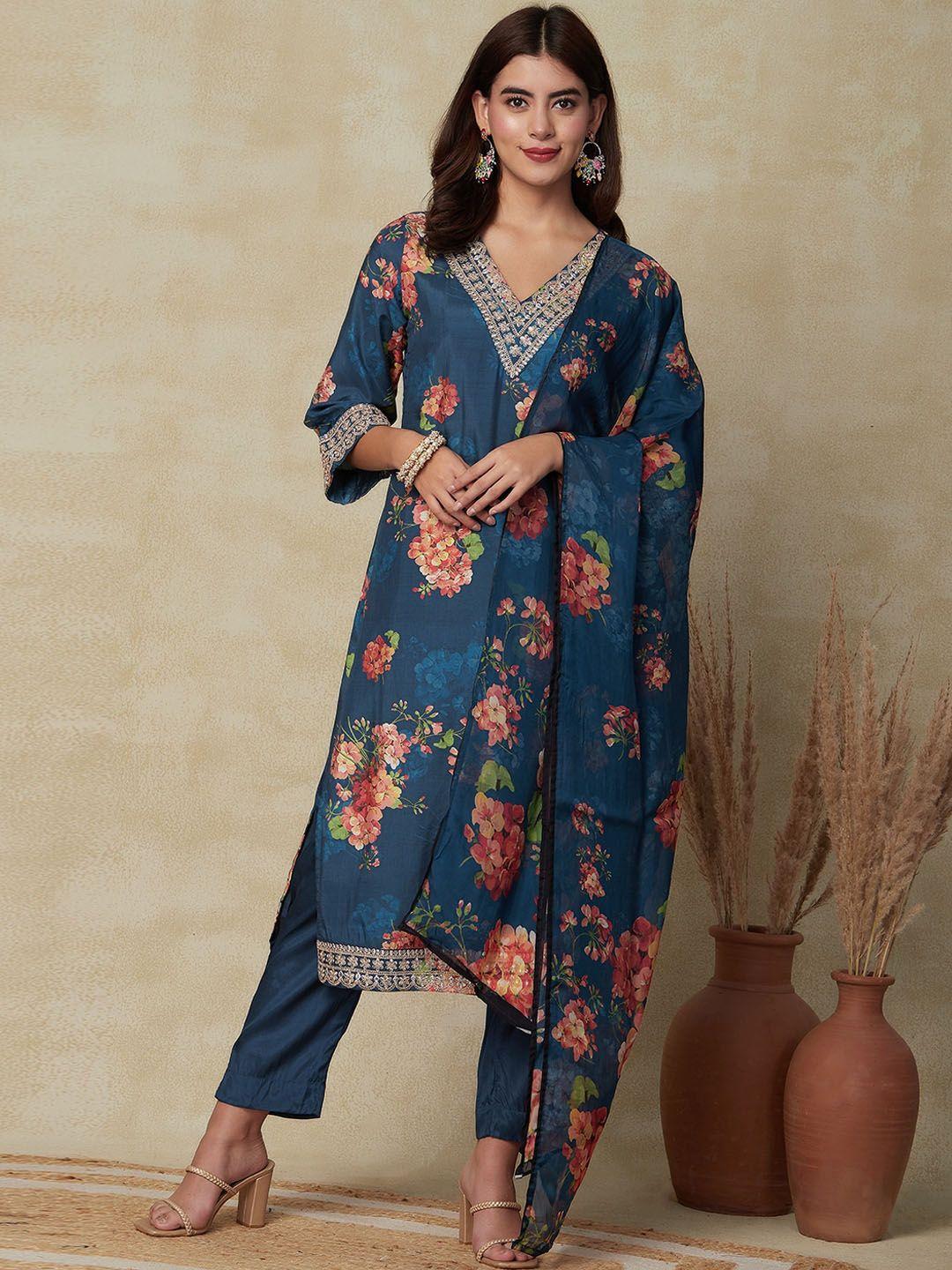 FASHOR Floral Printed V-Neck Sequinned Kurta With Trousers & Dupatta