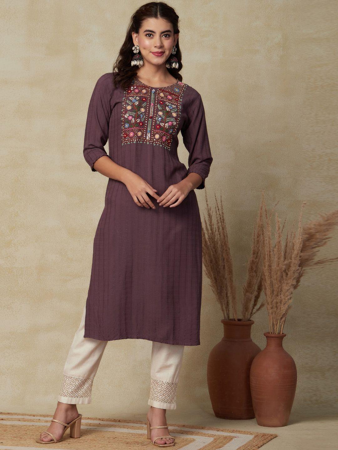 fashor-floral-embroidered-sequinned-straight-kurta
