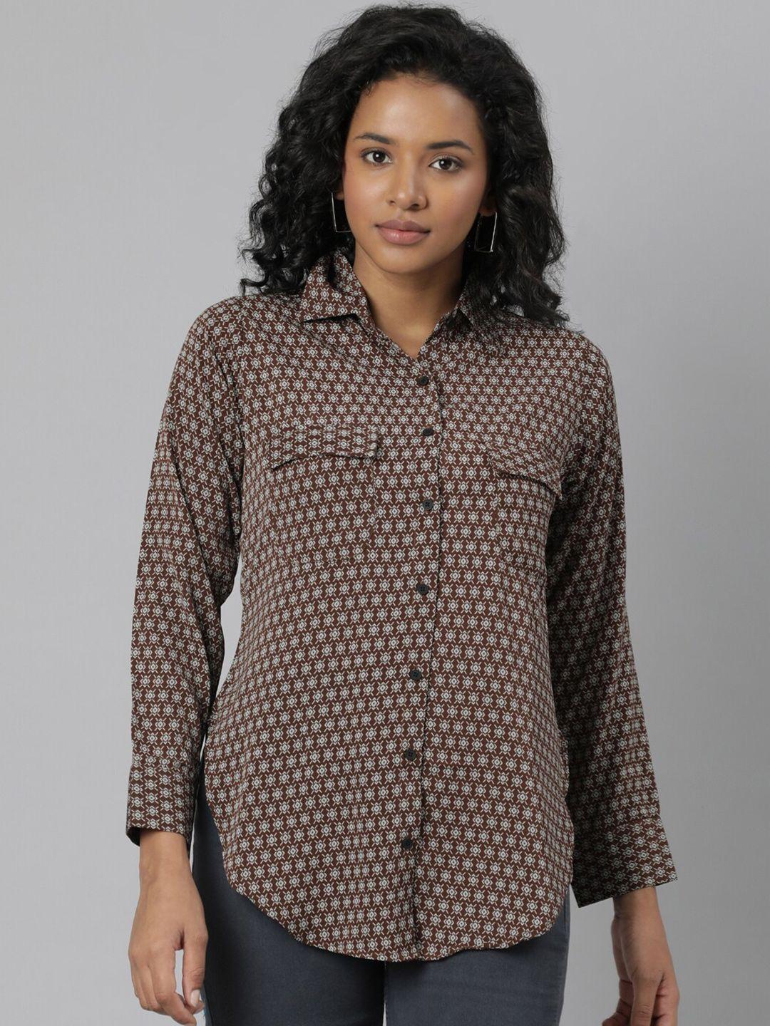 SHOWOFF Standard Slim Fit Geometric Printed Casual Shirt