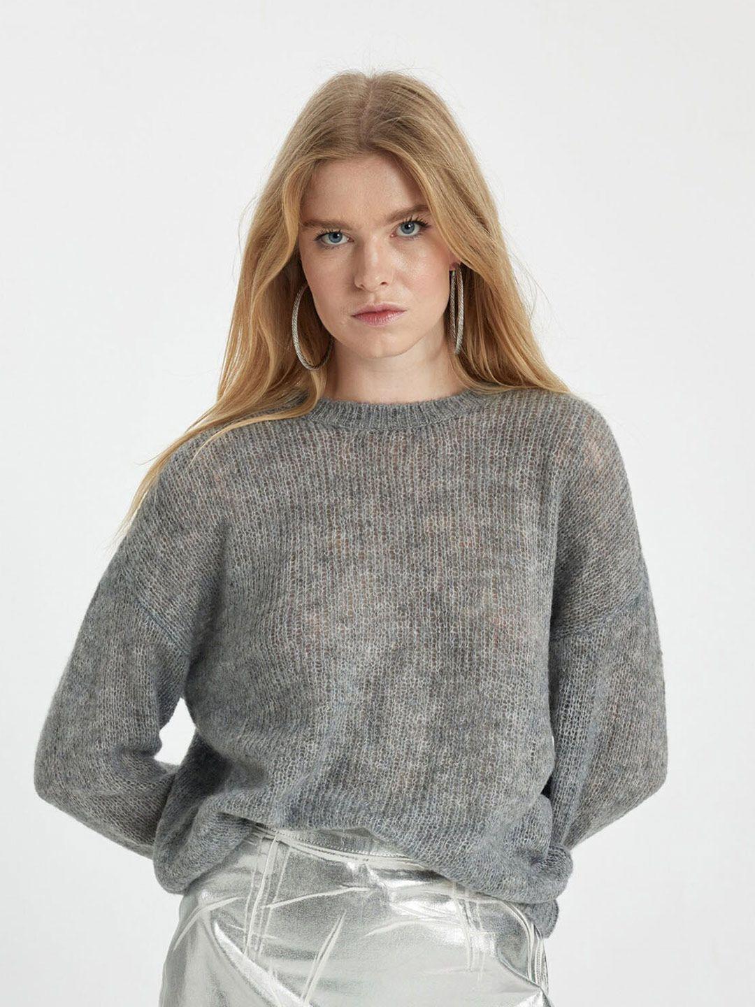 defacto-round-neck-pullover-sweater