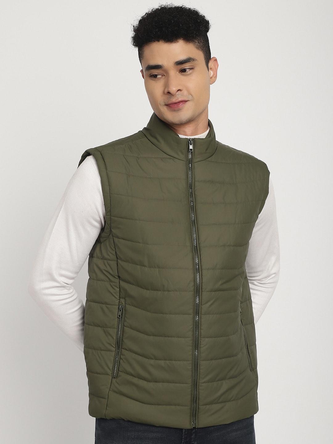 house-of-vedas-mock-collar-sleeveless-lightweight-quilted-jacket