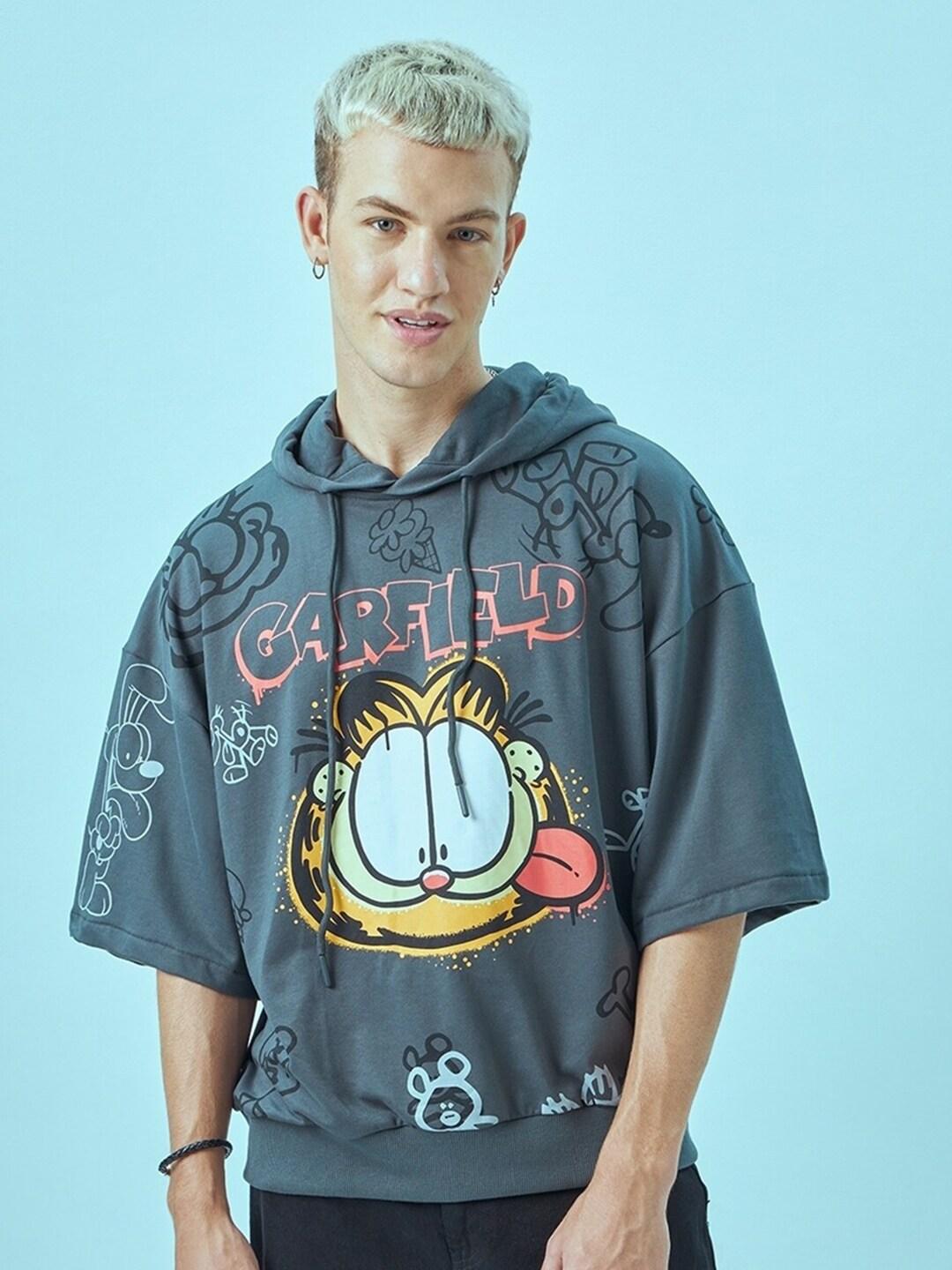 Bewakoof Official Garfield Merchandise Printed Hooded Super Loose Cotton Sweatshirt