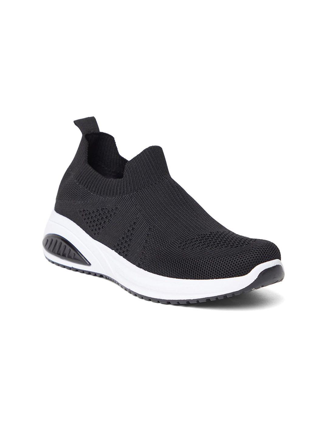 The Roadster Lifestyle Co. Women Black Textured Mesh Lightweight Slip-On Sneakers