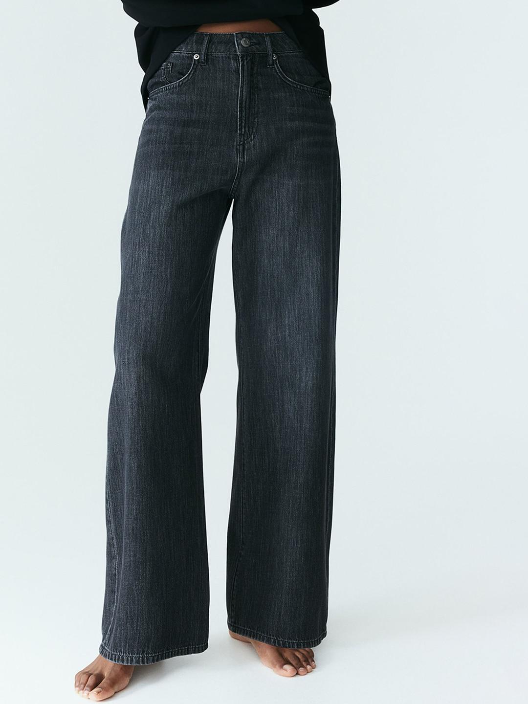 h&m-women-feather-soft-straight-regular-jeans
