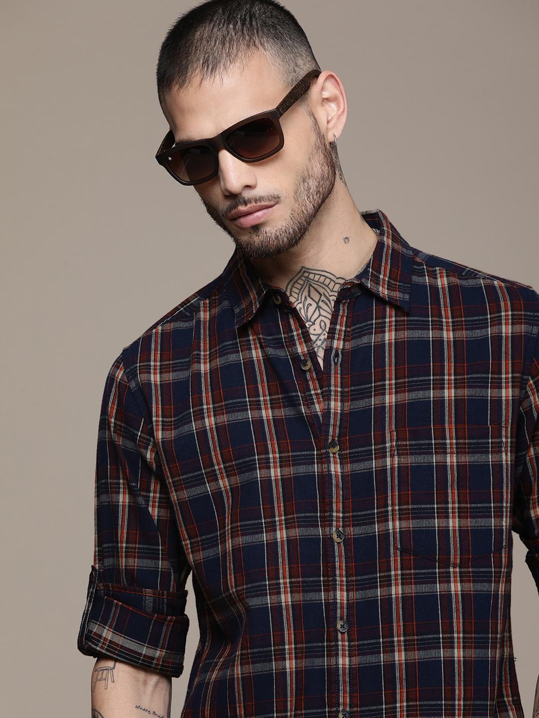 Roadster Men Checked Pure Cotton Shirt