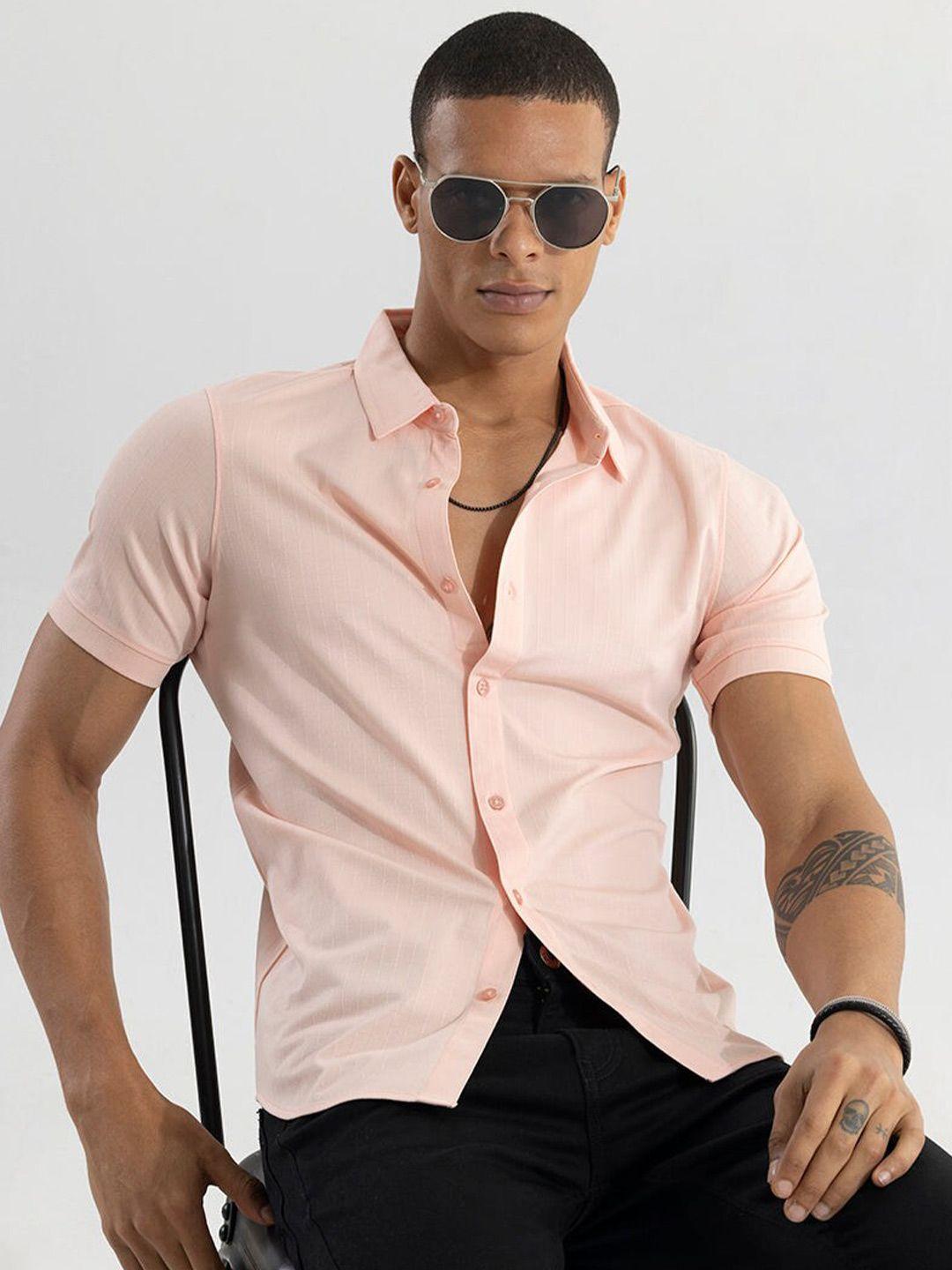 Snitch Pink Classic Slim Fit Vertical Stripes Spread Collar Cotton Casual Shirt
