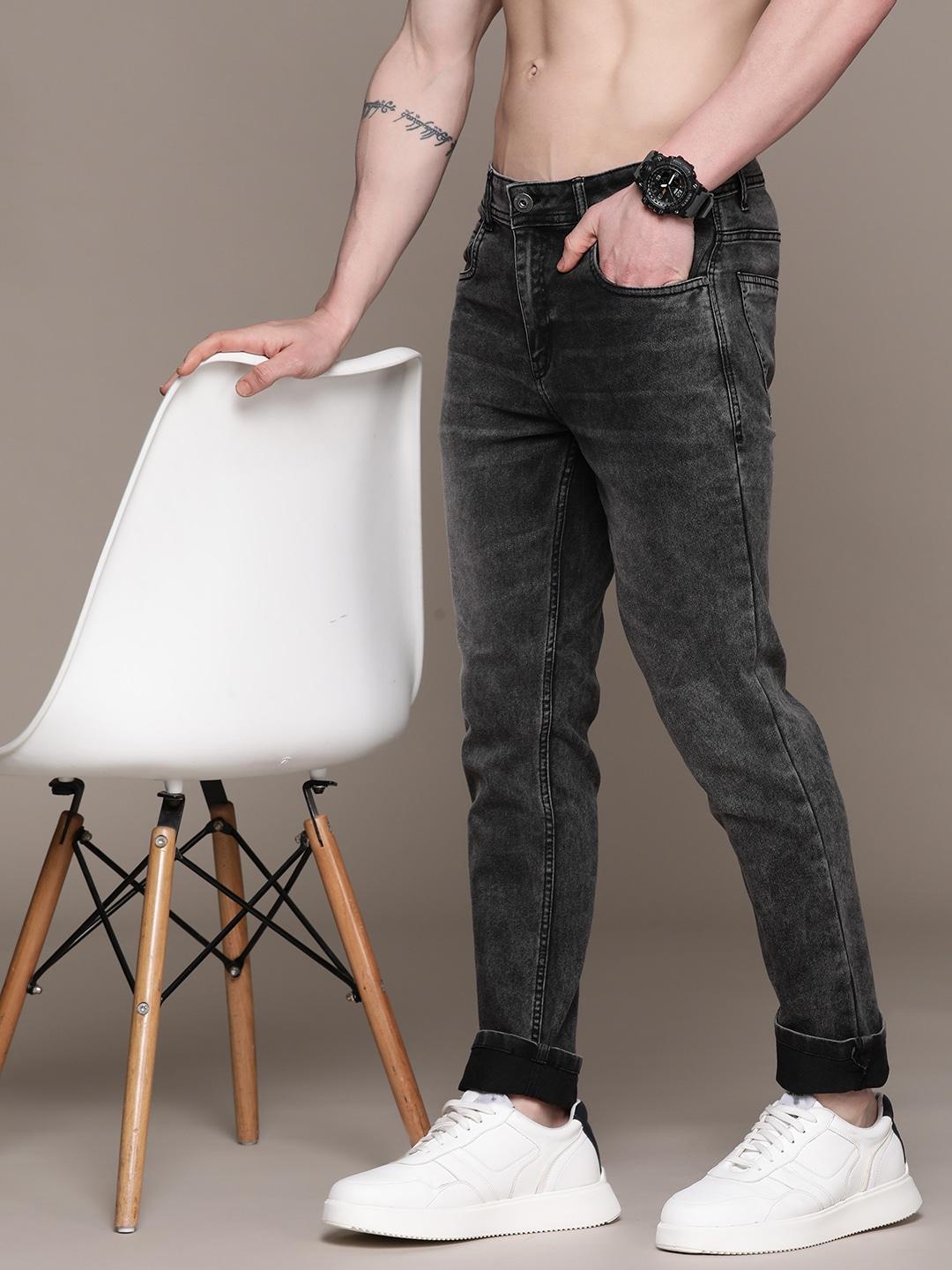 roadster-men-skinny-fit-light-fade-stretchable-jeans