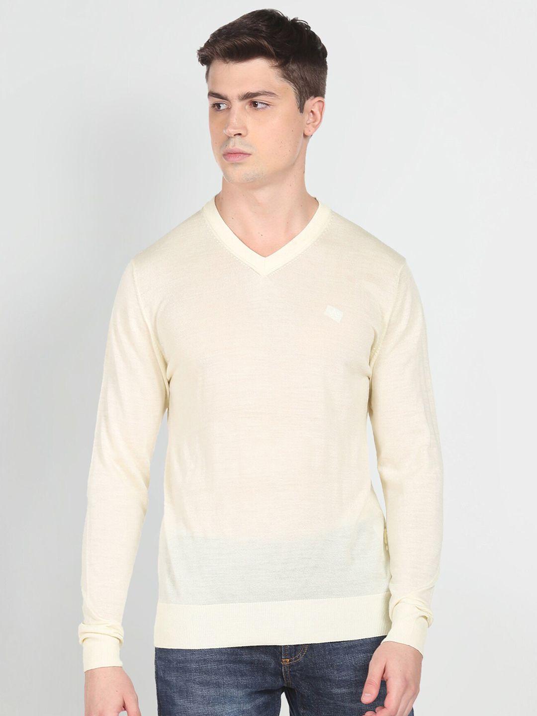 arrow-v-neck-pullover-sweater