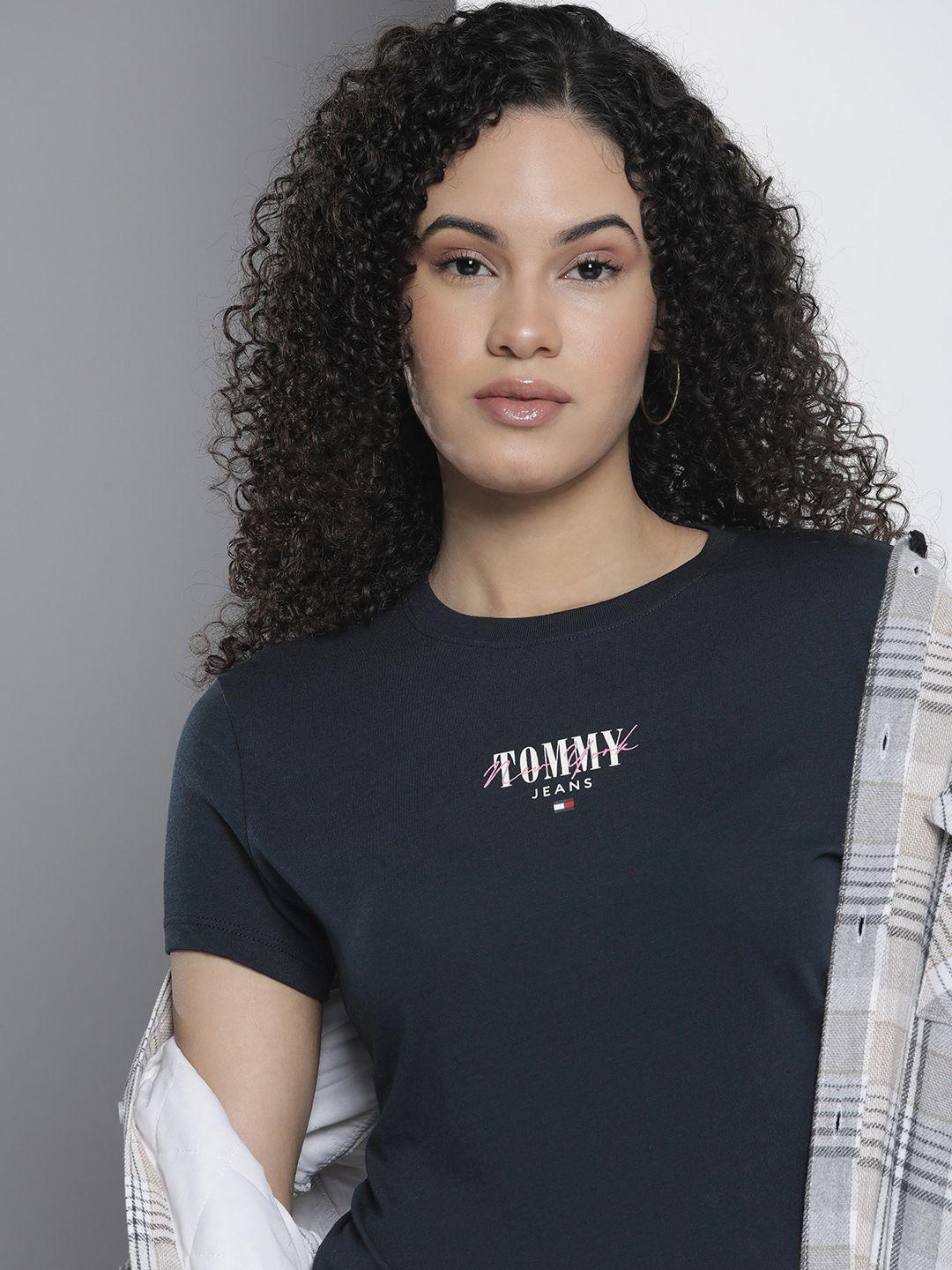 tommy-hilfiger-brand-logo-printed-slim-fit-casual-t-shirt