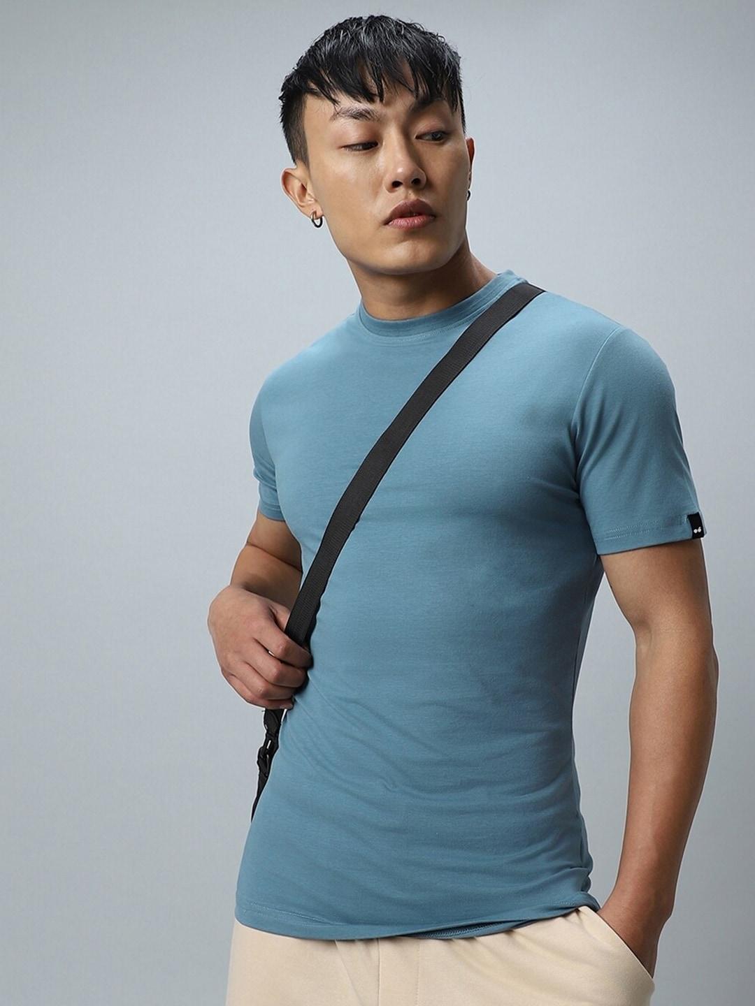 Bewakoof Blue Muscle Fit T-shirt