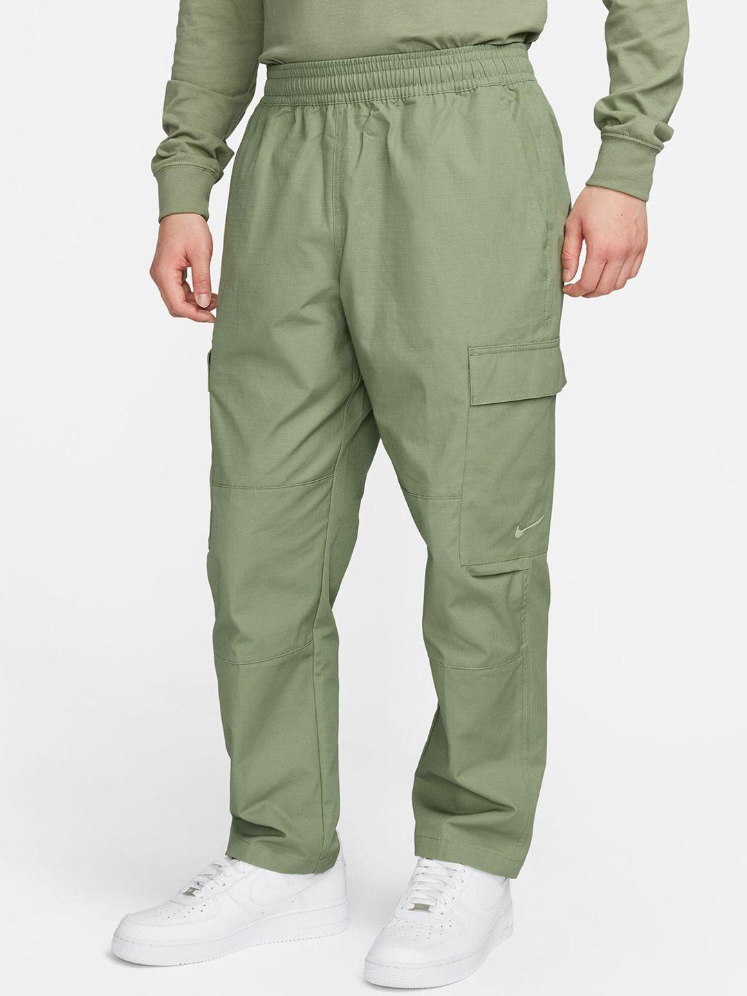nike-men-mid-rise-woven-cotton-cargo-trousers