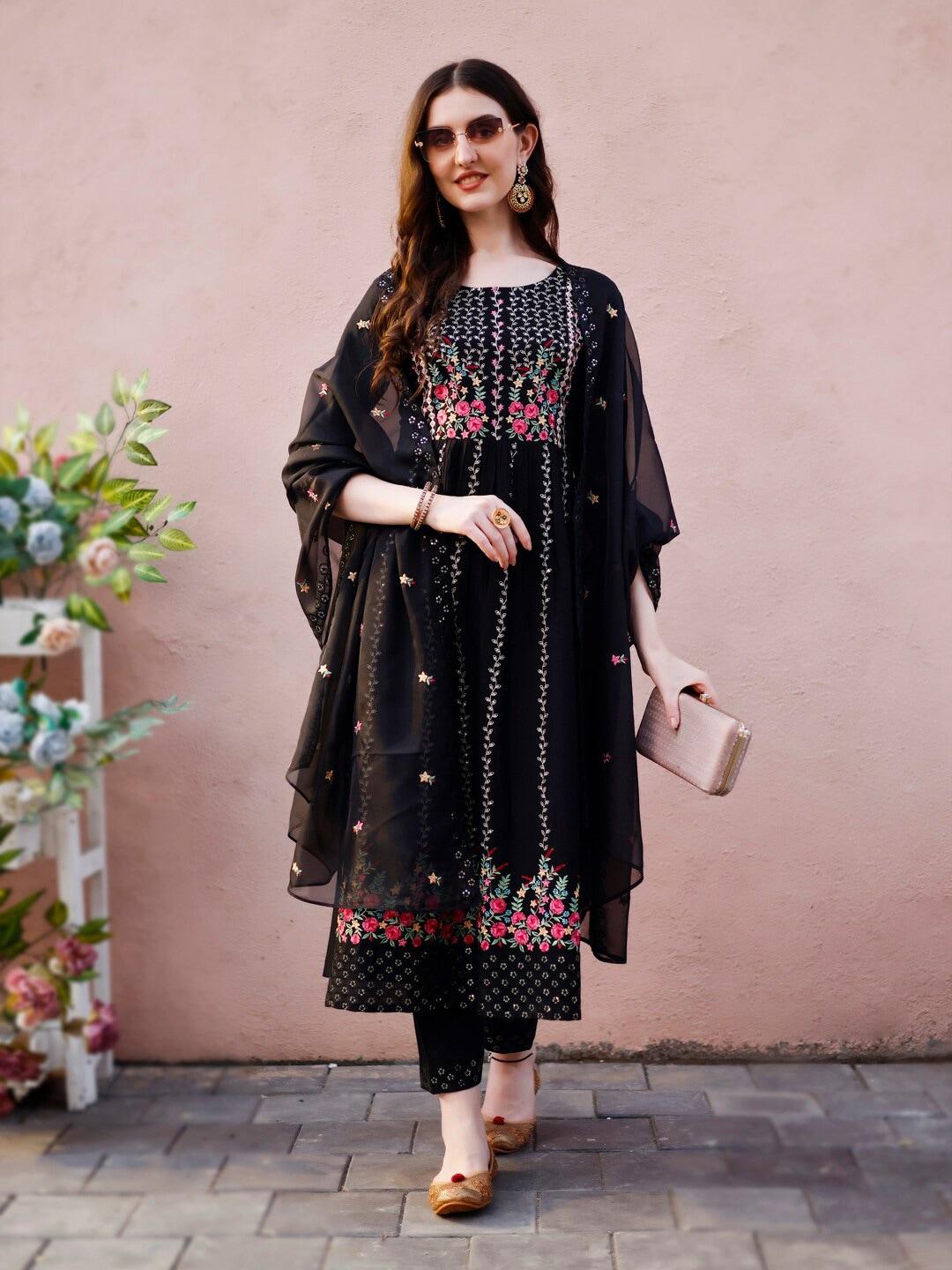Berrylicious Floral Embroidered Regular Thread Work Kurta with Trousers & With Dupatta