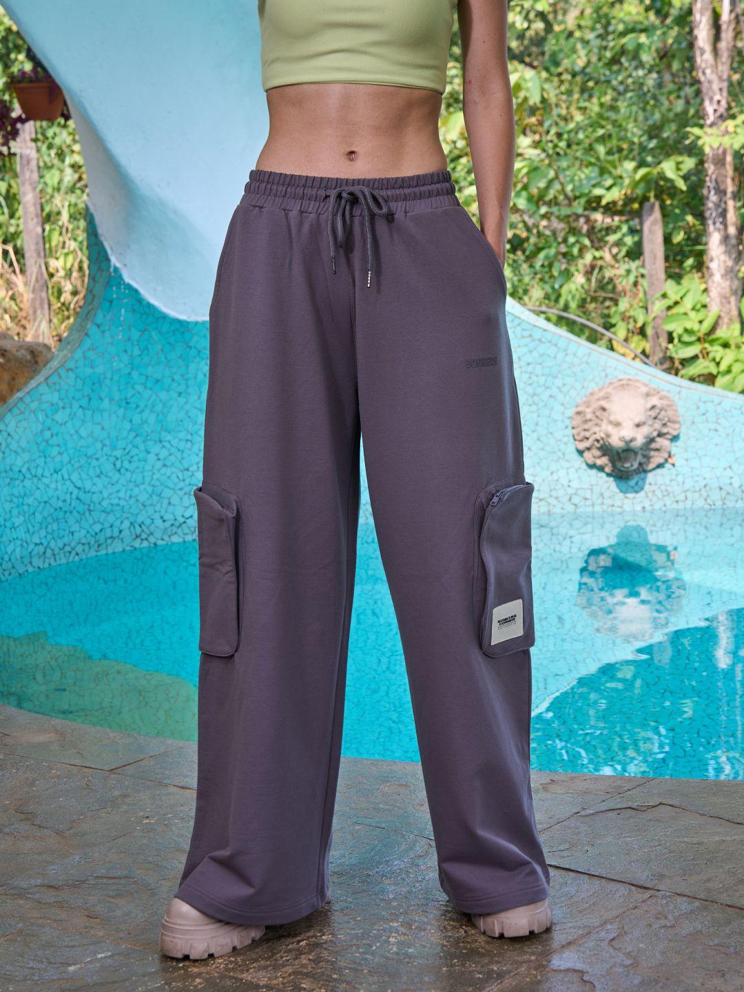 bonkers-corner-women-mid-rise-relaxed-fit-heavyweight-cargo-track-pants