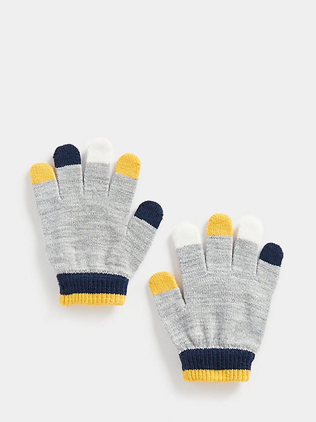 mothercare Boys Printed Gloves