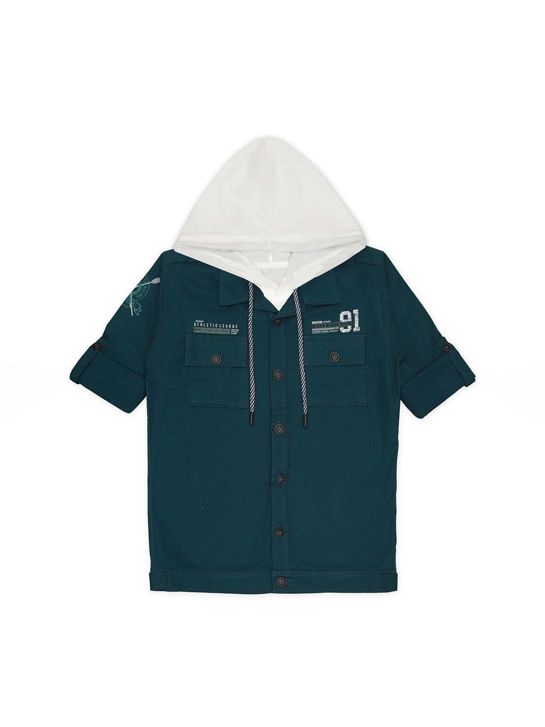 CAVIO Boys Colourblocked Hooded Neck Lightweight Cotton Denim Jacket With T-Shirt