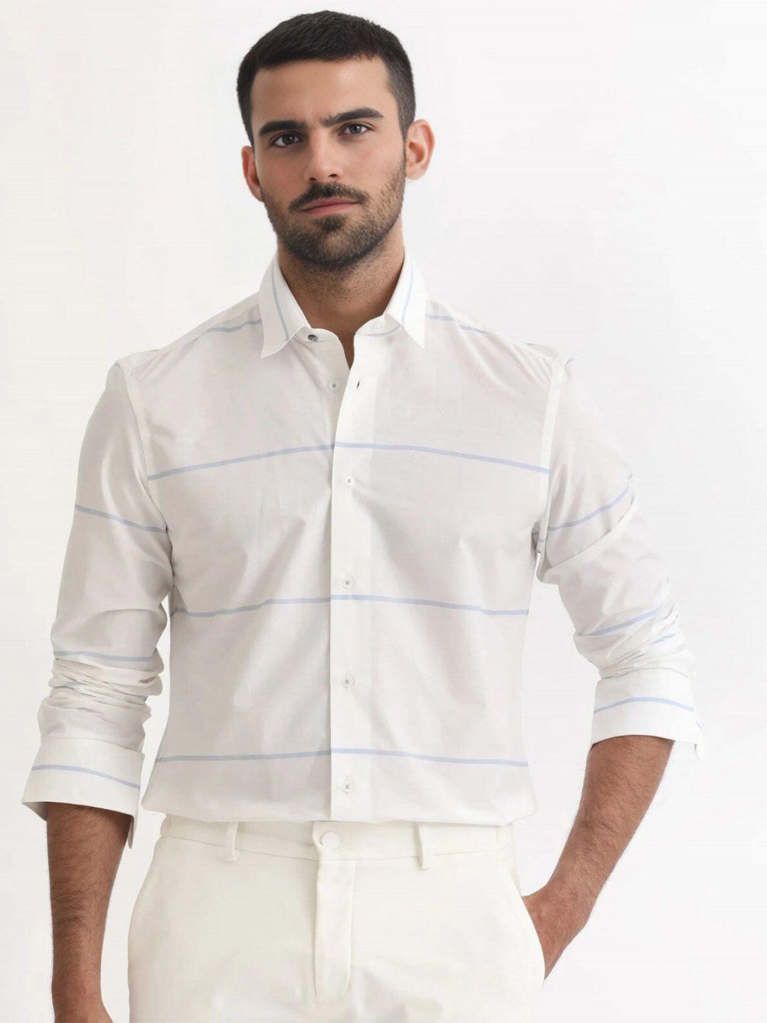 MISCHIEF MONKEY Men Classic Horizontal Stripes Opaque Striped Casual Shirt