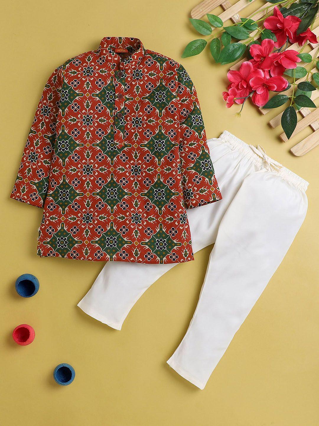 BAESD Boys Ethnic Motifs Printed Mandarin Collar Straight Kurta with Pyjamas