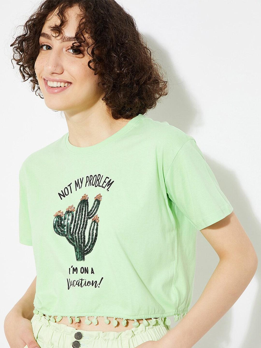 max-women-typography-printed-raw-edge-t-shirt