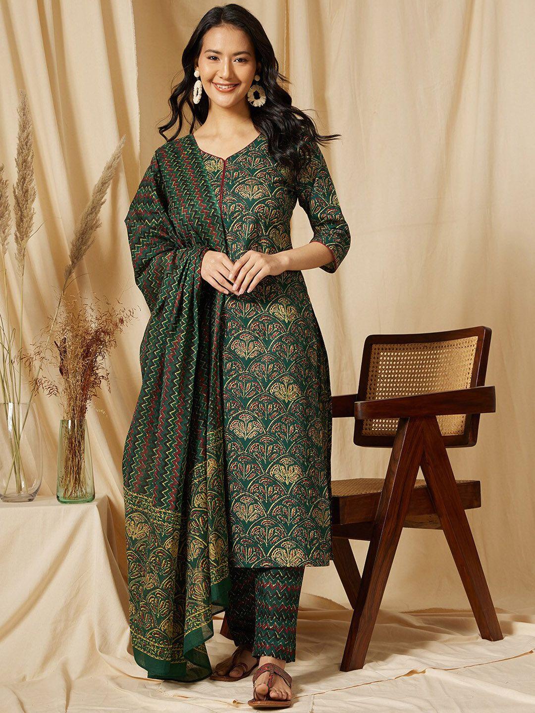 Ginni Arora Label Women Floral Printed Regular Pure Cotton Kurta with Trousers & With Dupatta