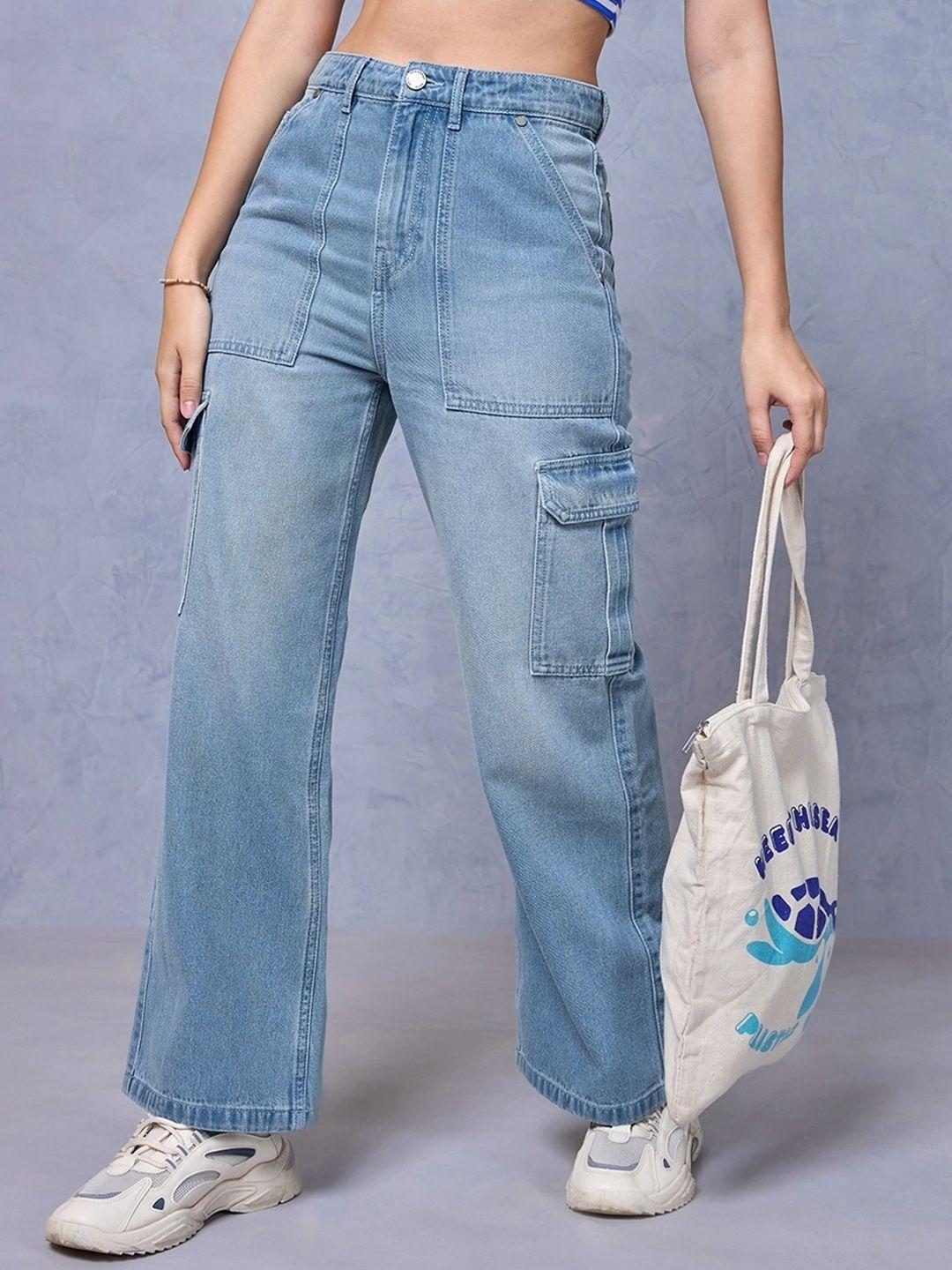 Bewakoof Women Straight Fit High-Rise Light Fade Cotton Cargo Jeans