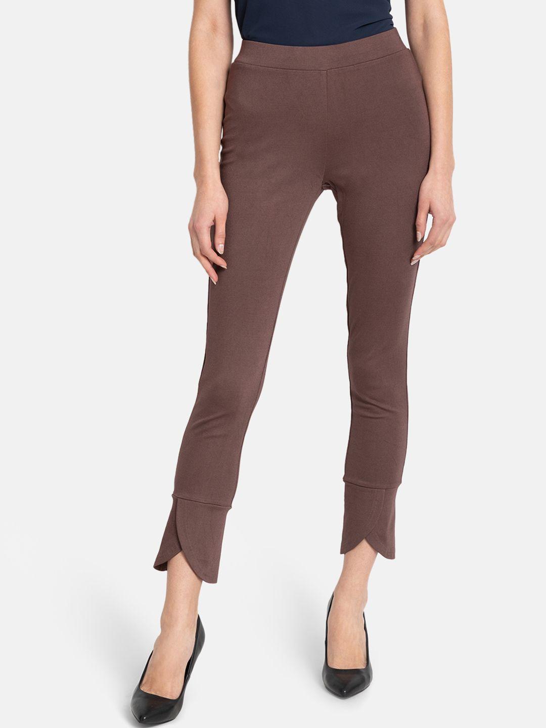 kazo-women-brown-skinny-fit-solid-regular-trousers
