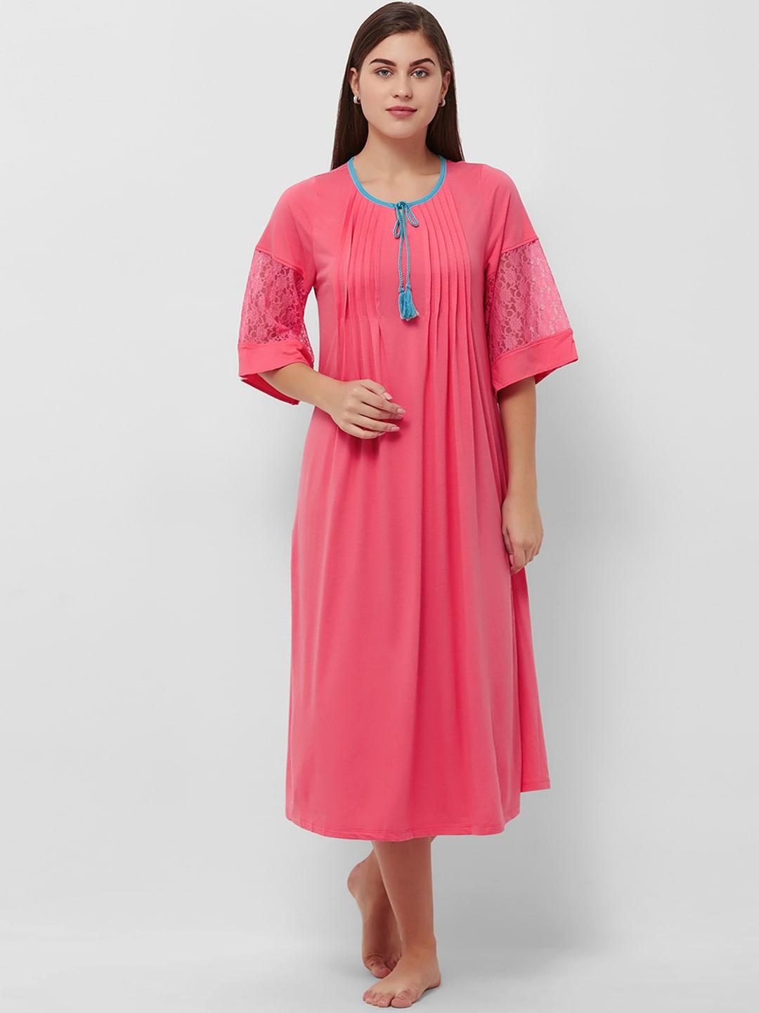 Soie Coral Solid Nightdress