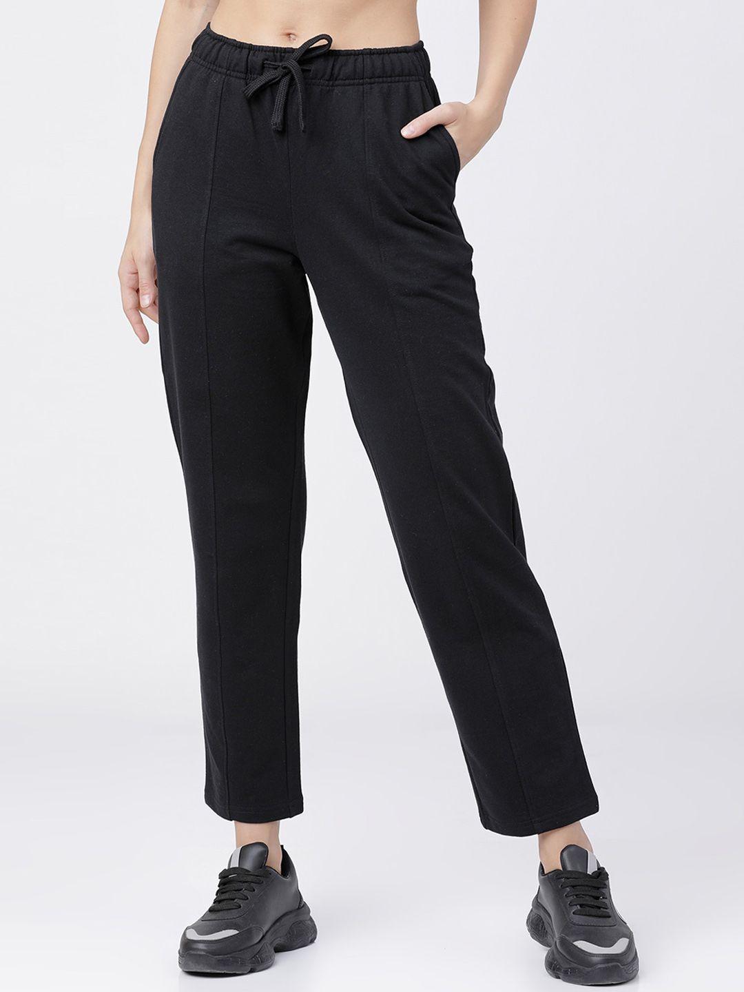 tokyo-talkies-women-black-solid-regular-fit-track-pants