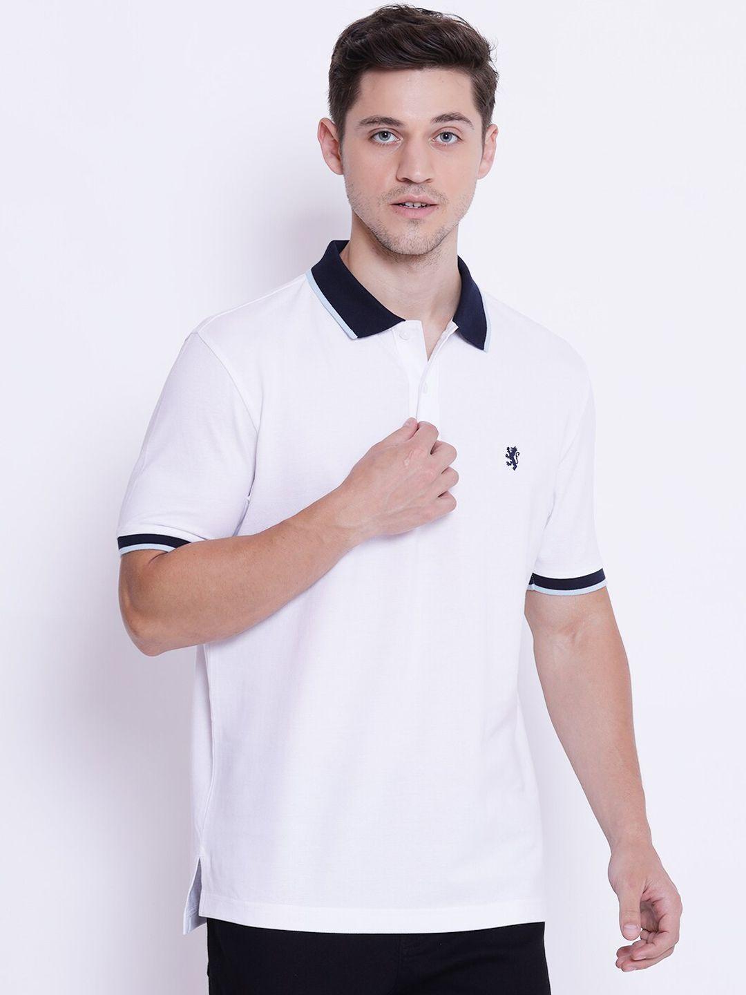Red Tape Men White Solid Polo Collar T-shirt