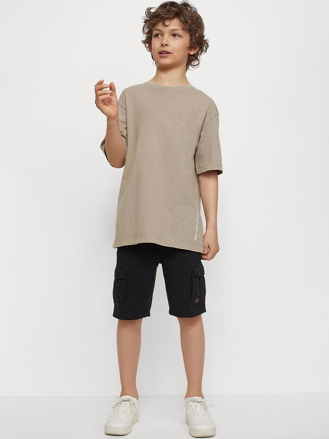 H&M Boys Black Solid Cotton Shorts