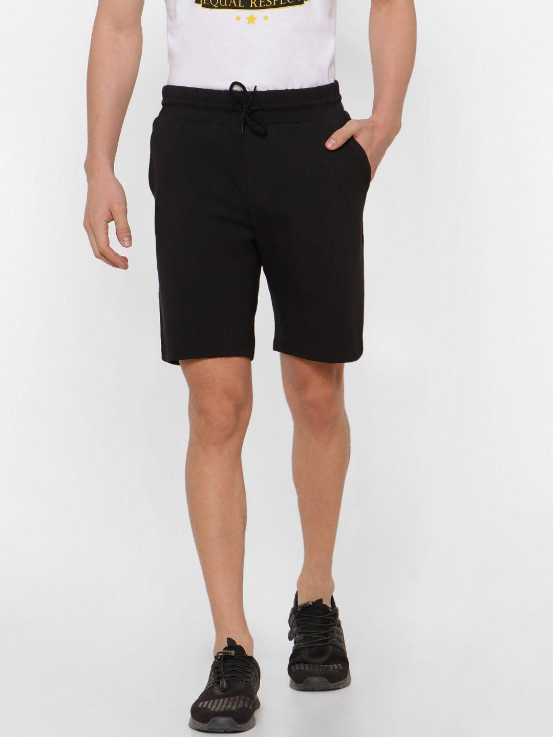 forever-21-men-black-donald-duck-mid-rise-regular-shorts