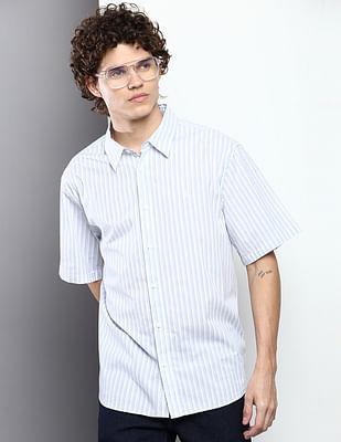 Vertical Stripe Easy Casual Shirt