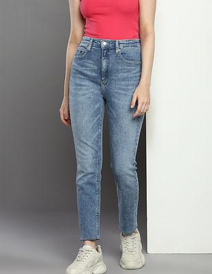 recycled-cotton-stone-wash-jeans
