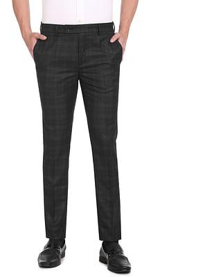 men-black-tailored-regular-fit-check-formal-trousers