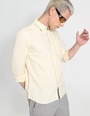 spread-collar-slim-fit-casual-shirt