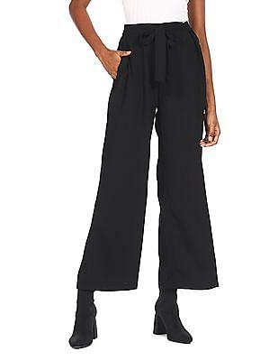 black-mid-rise-solid-flared-pants