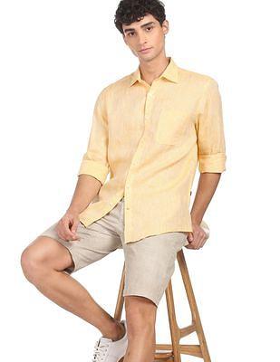 men-yellow-semi-cut-away-collar-heathered-casual-shirt