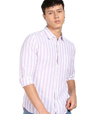 vertical-stripe-spread-collar-casual-shirt