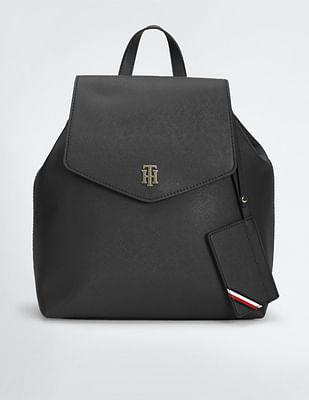 textured-envelope-flap-backpack