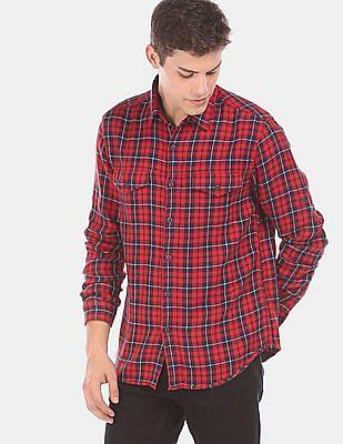 Men Red And Navy Spread Collar Woven Check Casual Shirt