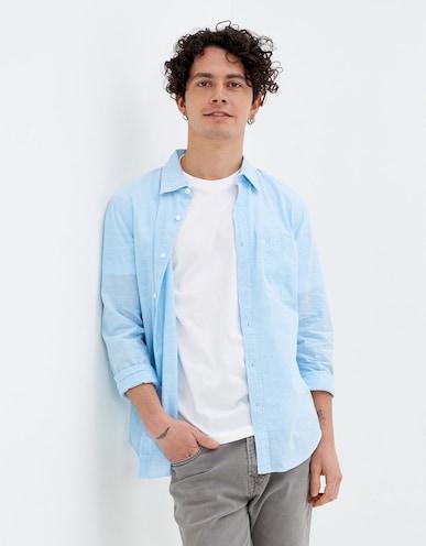 american-eagle-men-blue-slim-fit-everyday-button-up-shirt