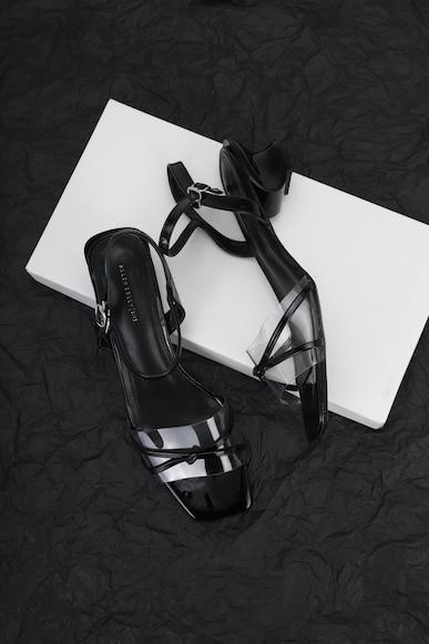 women-black-casual-heels