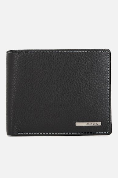 men-black-textured-leather-wallet