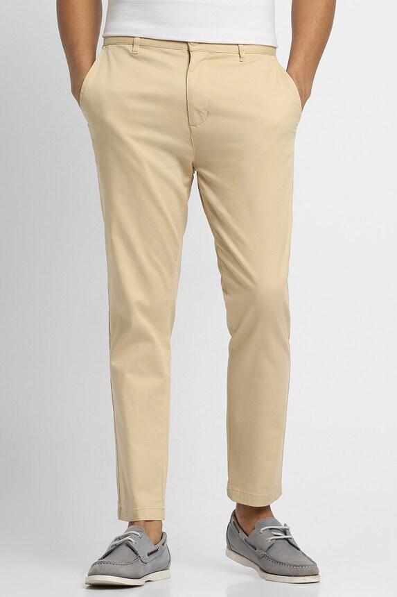 forever-21-men-beige-pants