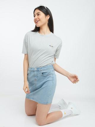 Medium Grey Solid Casual Short Sleeves Round Neck Women Regular Fit T-Shirt