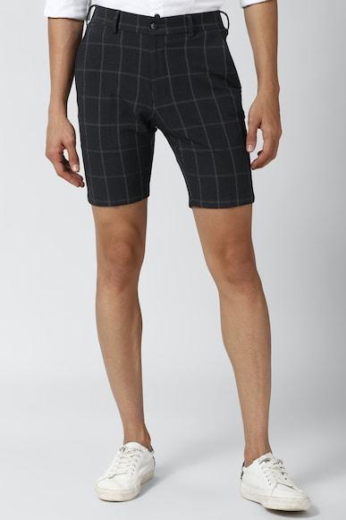 men-black-check-slim-fit-casual-shorts