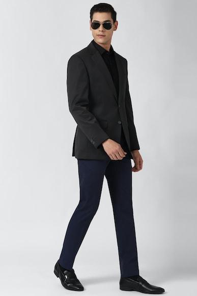 men-black-solid-regular-fit-formal-blazer