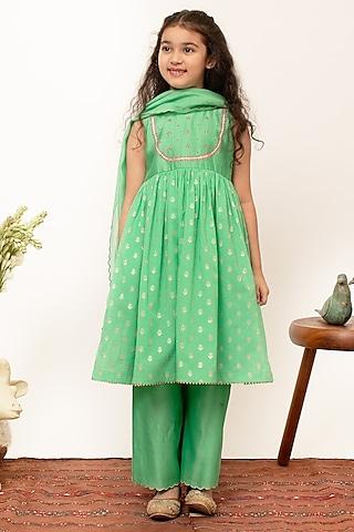 Green Chanderi Silk Embroidered Kurta Set For Girls