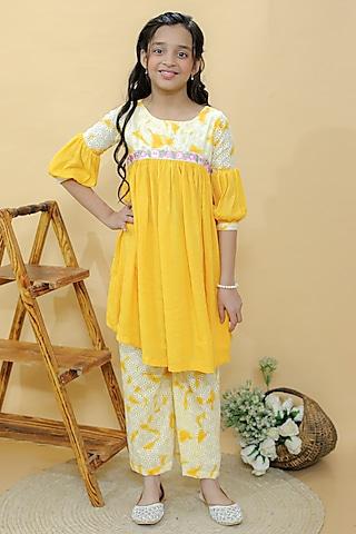 Pastel Yellow Cotton Hakoba & Crushed Georgette Lurex Embroidered Kurta Set For Girls