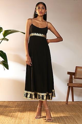black-crepe-silk-foil-printed-dress